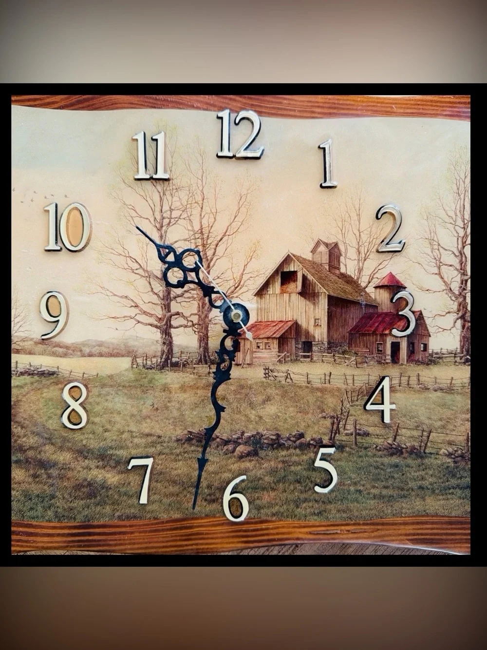 Vintage Wall Plaque With Working Clock Barn Farmhouse Country 14.5”x10.5 Tested